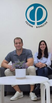 Lee más sobre el artículo Fromm Bienestar en la Prensa: «Cuando la IA se vuelve imprescindible: explorando la frontera entre uso y adicción»